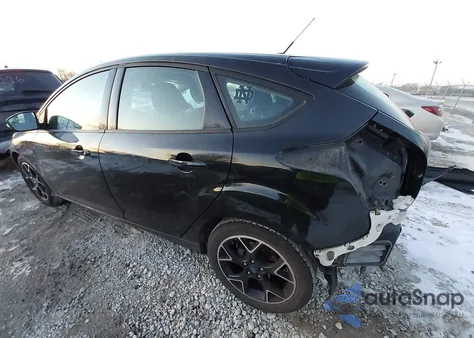 2012 Ford Focus Se из США, поврежденный, VIN 1FAHP3K28CL433962